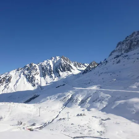 4 Pers. - Balcon, Parking Couvert, A 50m Des Pistes - Fr-1-404-209