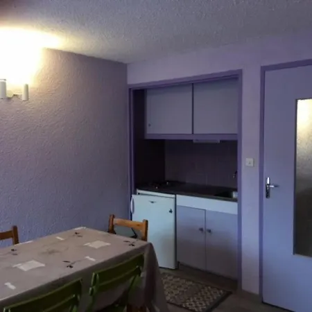 Apartment 4 Pers. - Balcon, Parking Couvert, A 50m Des Pistes - Fr-1-404-209 *